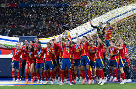 断层式领先！库里生涯第27次单场命中10个及以上三分球.